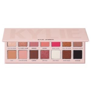 Kylie Cosmetics 2019 Holiday Palette